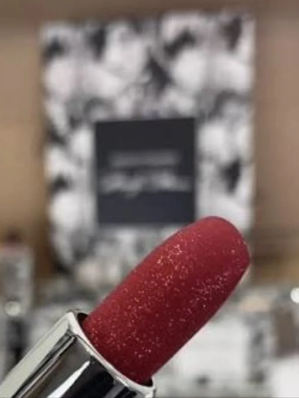 MARILYN RED Revolution x Marilyn Monroe DISCONTINUED Lip Set NWT